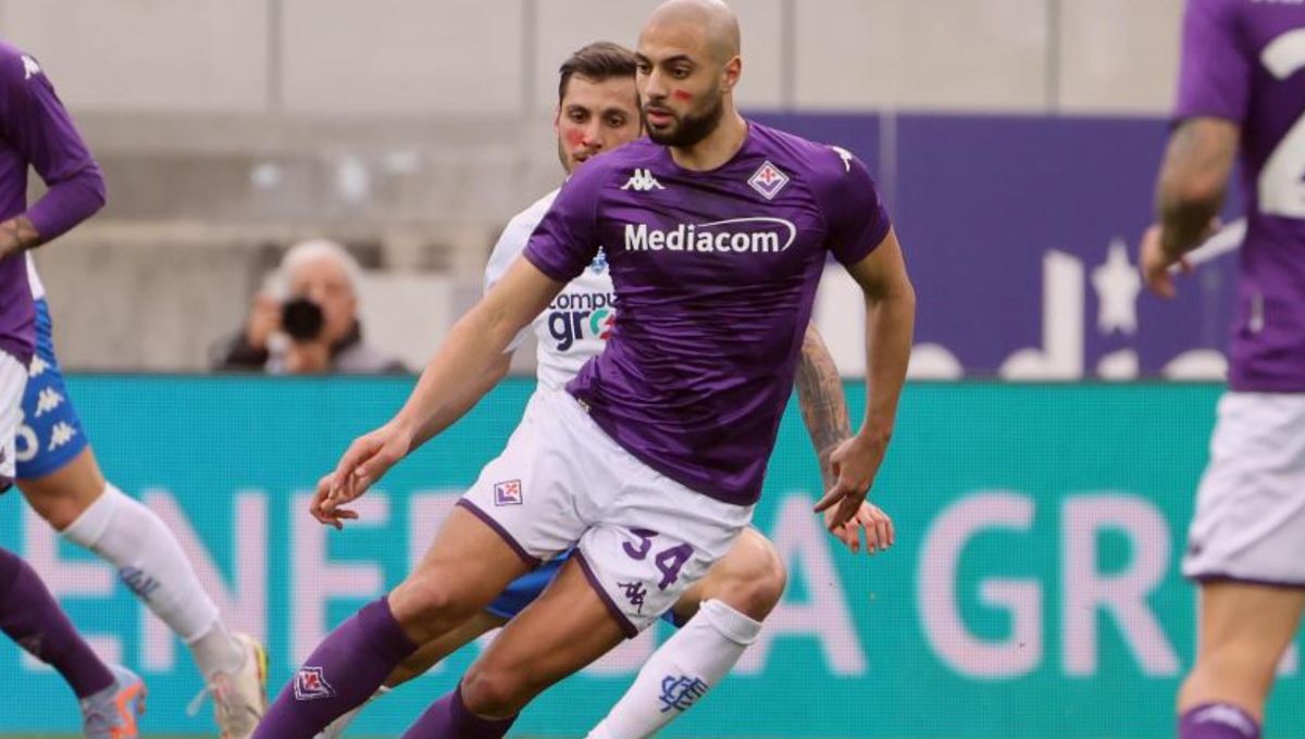 Sofyan Amrabat, con opciones de salir de la Fiorentina