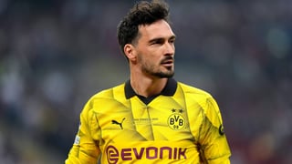 Hummels irrumpe con fuerza