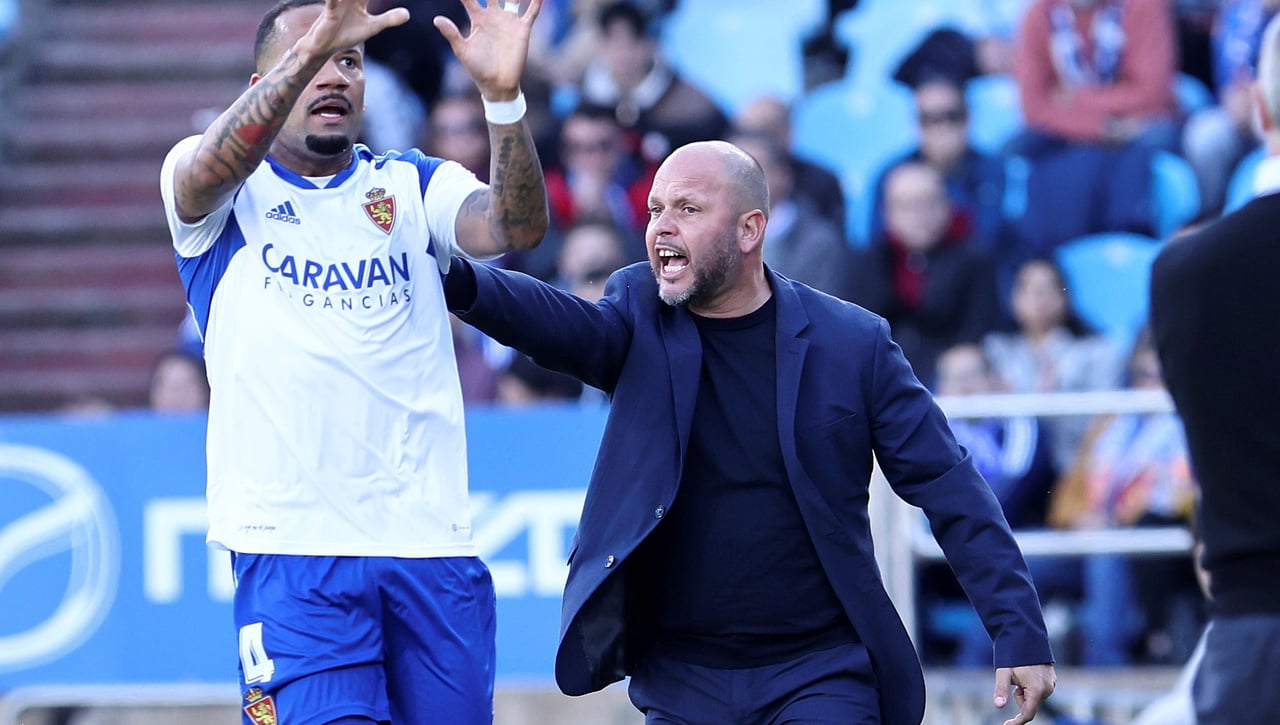 La tremenda 'rajada' de José Alberto, entrenador del Racing, contra el arbitraje