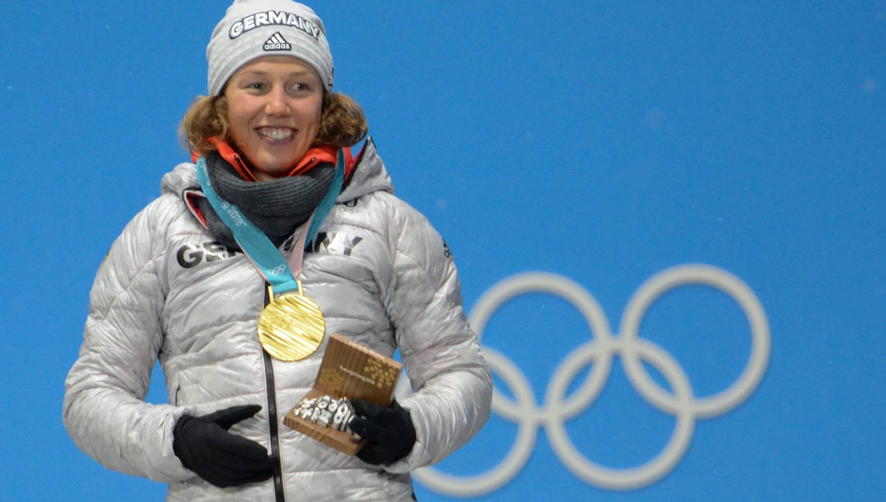 Una campeona olímpica pierde la vida y abandonan su cuerpo en la montaña 