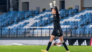 Esther Sullastres renueva con el Sevilla hasta 2027