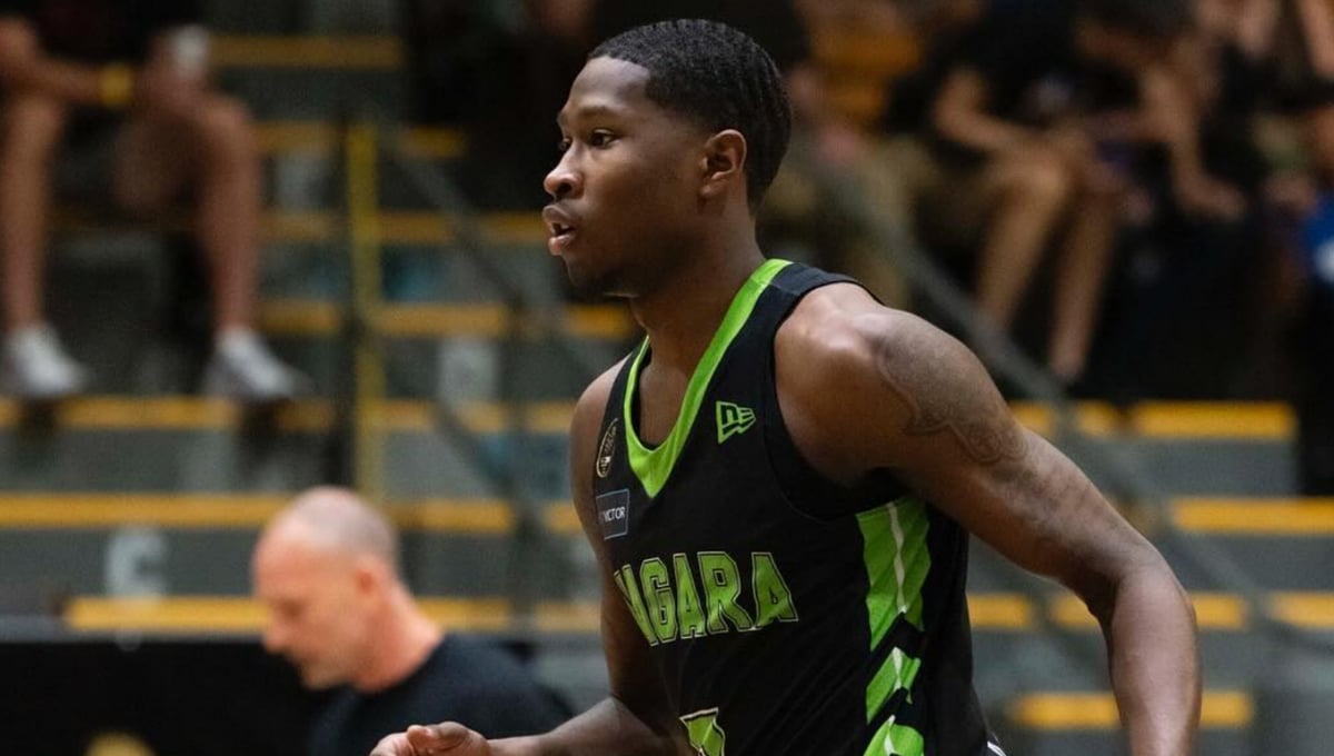 Cascada de fichajes en Valencia