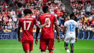 Larin llega para resolver su futuro, con Sevilla y Valencia atentos