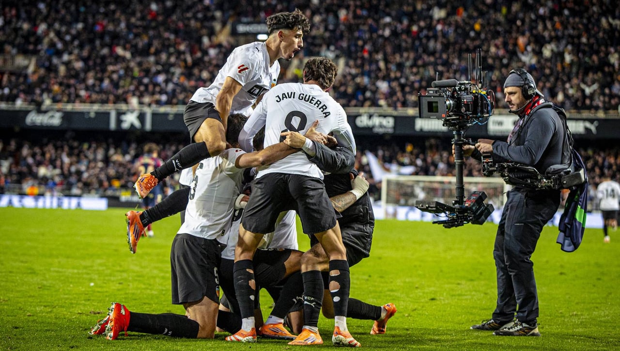 Premio más que merecido para el Valencia tras la victoria en el derbi