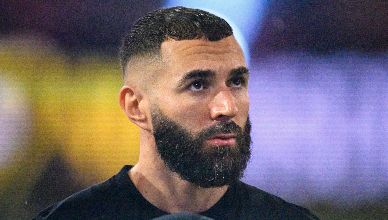 Benzema vuelve a España