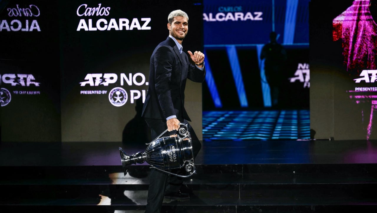 Carlos Alcaraz pide sitio con Nadal, Federer y Djokovic