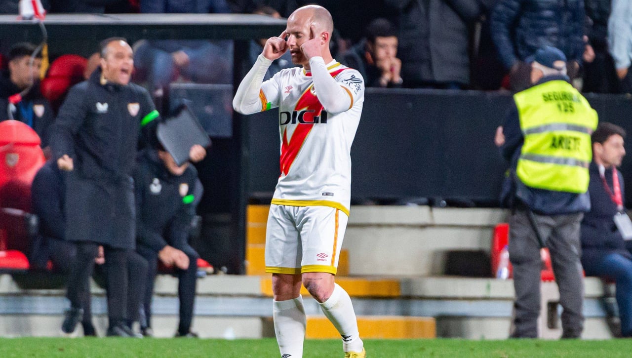 Isi Palazón aclara su problema mental y lanza un 'dado' a Real Madrid y Villarreal