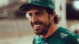 Fernando Alonso avisa: en Bakú va a remontar