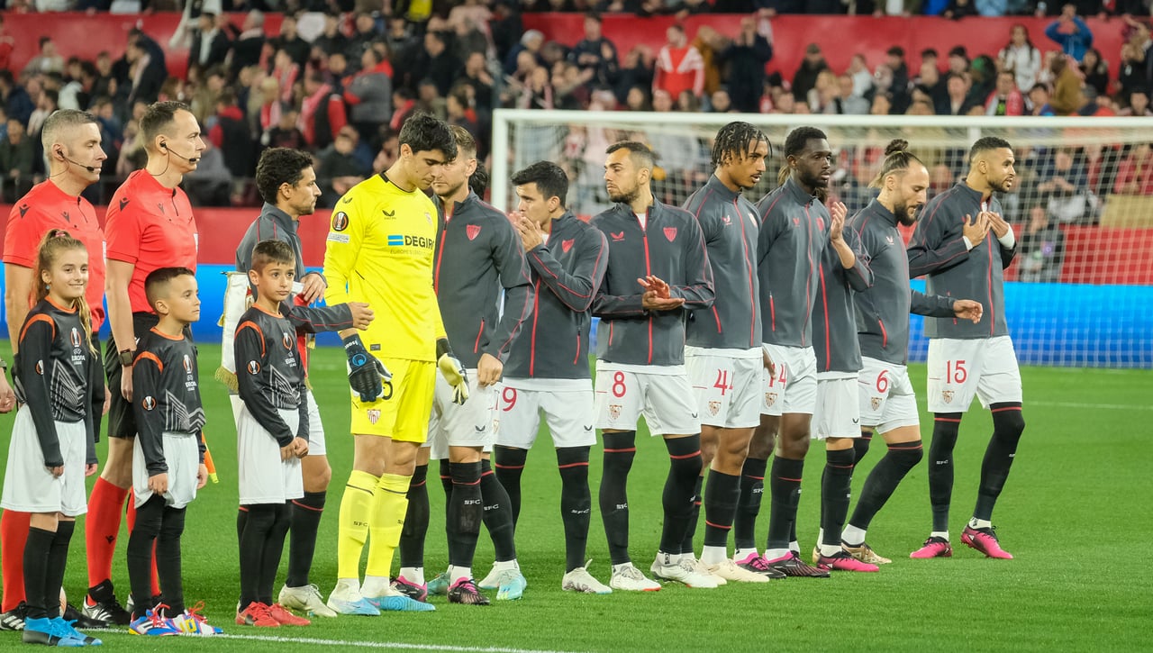Fenerbahçe, United, Betis... el único que desentona es el Sevilla