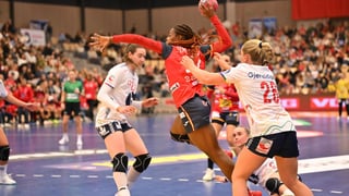 Durísimo palo para las Guerreras en Noruega