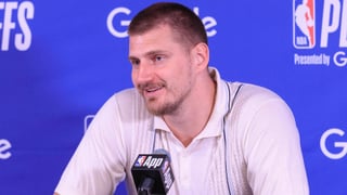 Un doble fichaje para Nikola Jokic