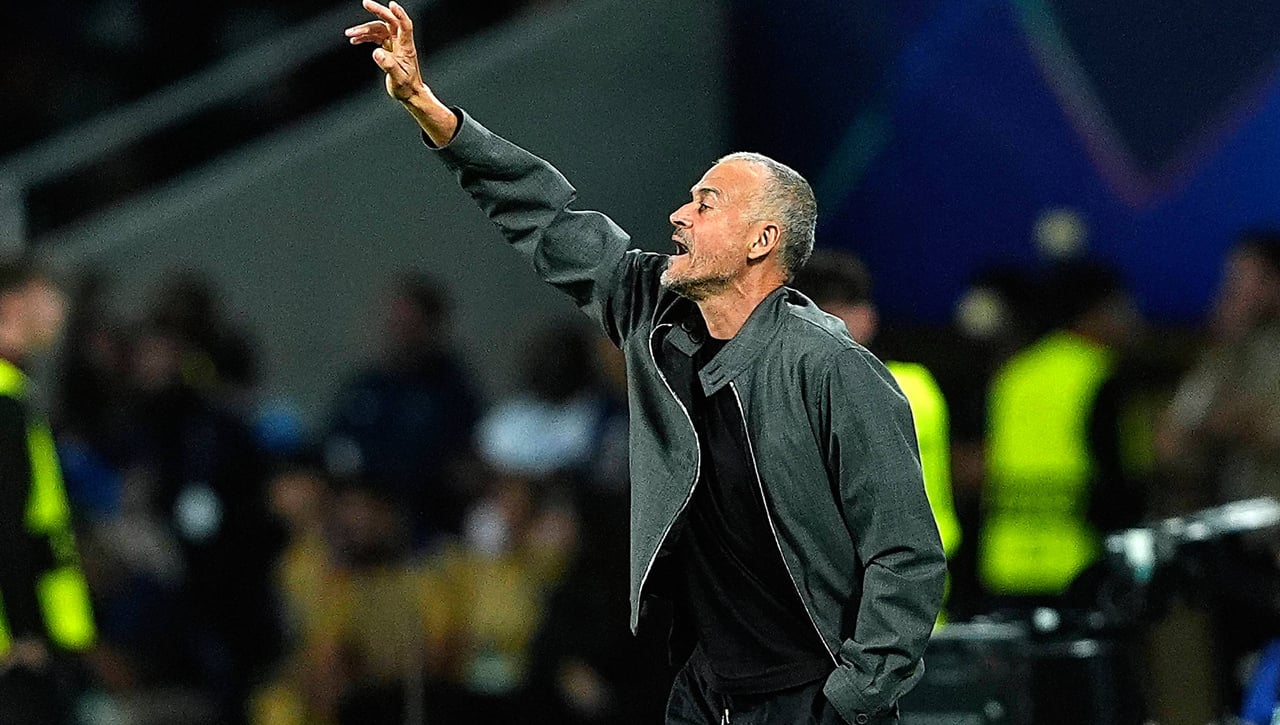 Luis Enrique le dedica unas palabras al Barcelona: "hay pocos equipos con una identidad tan clara"