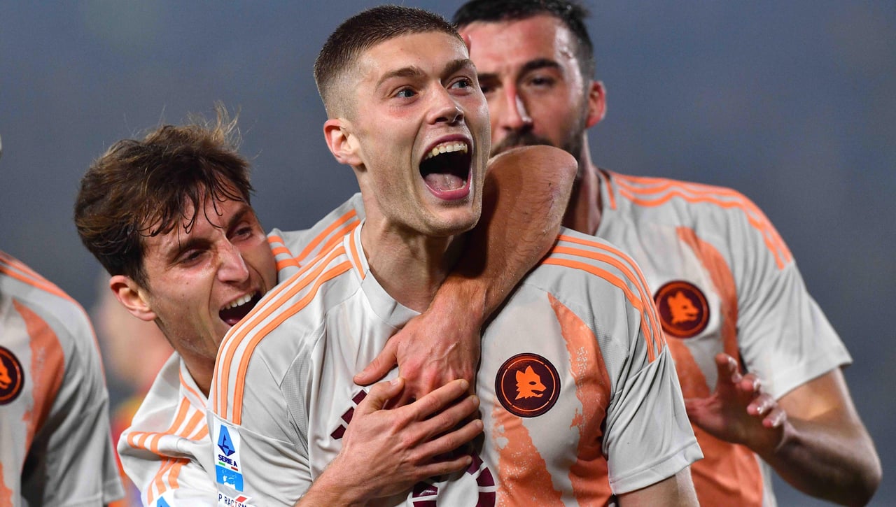 Dovbyk renace en la Roma y vuelve a recuperar su nivel del Girona a base de goles