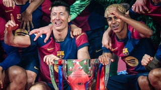 Lamine Yamal, Lewandowski y Hansi Flick, sancionados