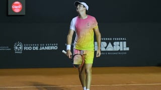 La gran promesa del tenis mundial se lleva un golpe de realidad en casa