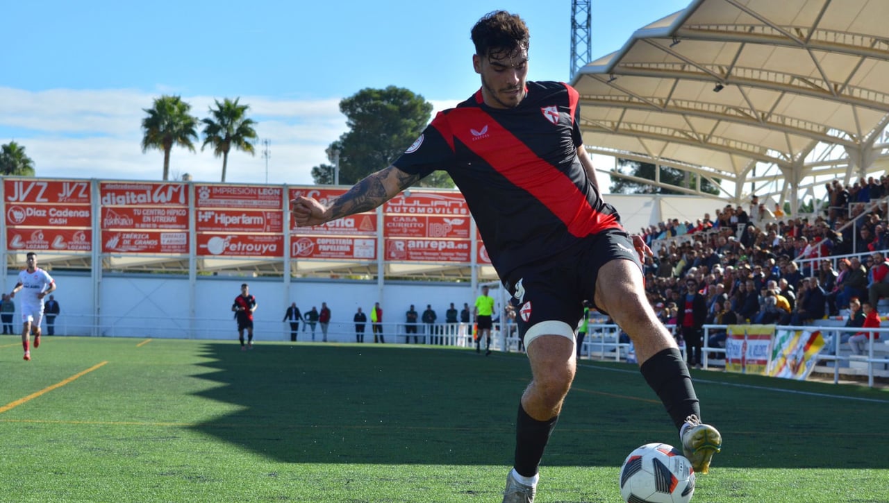 Vélez CF 2-0 Sevilla Atlético: Se buscan clases particulares de lectura