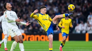 Pendiente de Mika Mármol, con o sin Natan