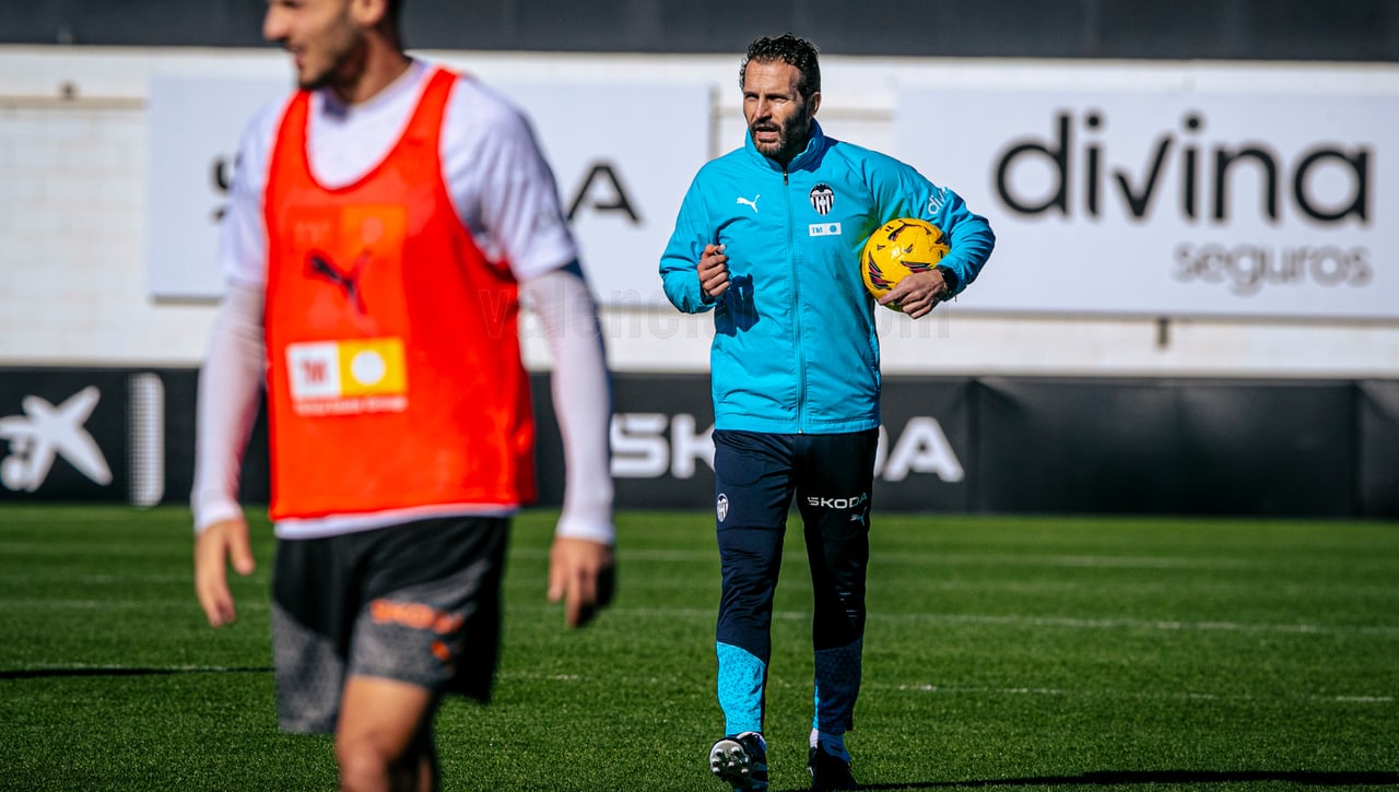 Baraja hace recuento de efectivos pensando ya en la cita ante los de Quique