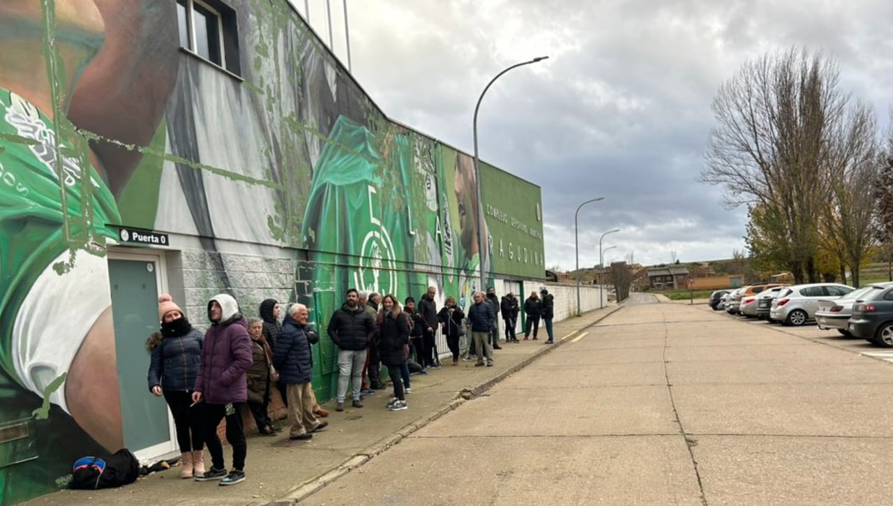 Los rivales de Betis y Sevilla, con necesidades y problemas bien diferentes