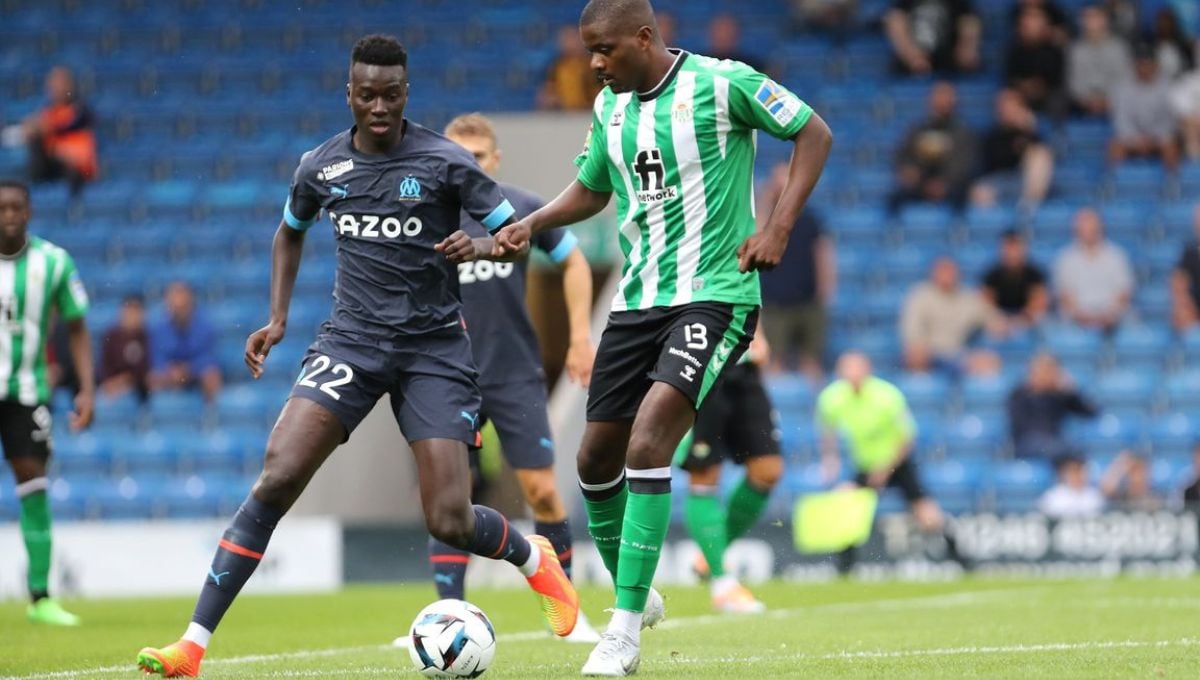 Dos clubes ingleses 'delatan' al Betis y lo citan para el 22-J