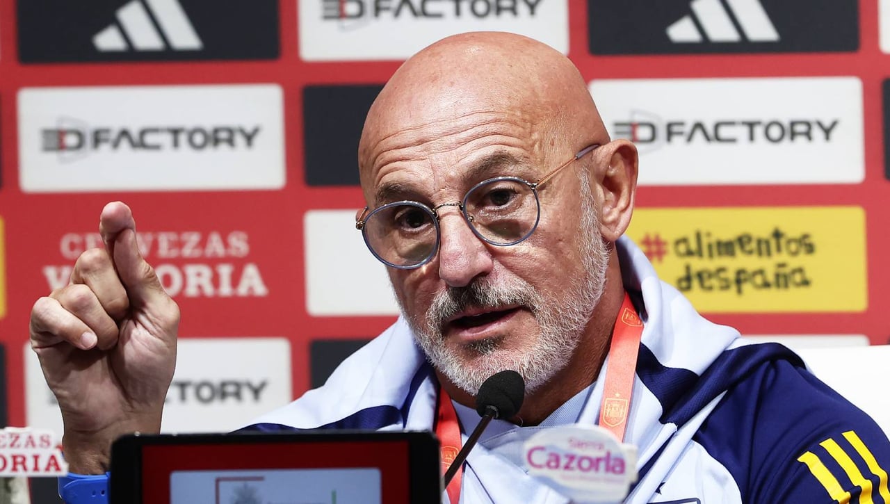 Luis de la Fuente da marcha atrás y convoca a dos jugadores por el lesionado Yéremy Pino