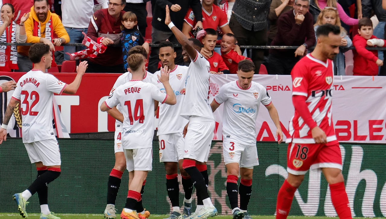 Sevilla 1-0 Rayo Vallecano: Tapona la herida con un triunfo esencial
