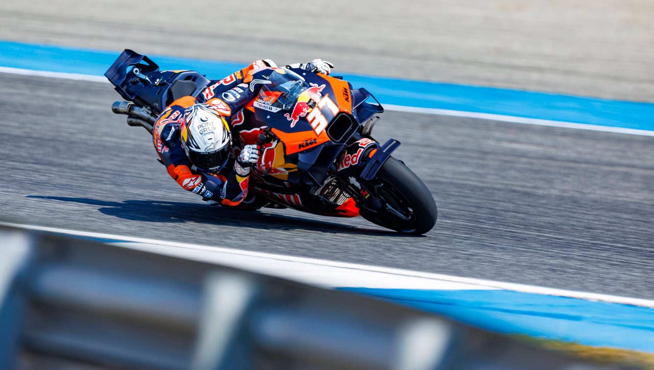 Jorge Lorenzo le pone límites a Pedro Acosta con KTM