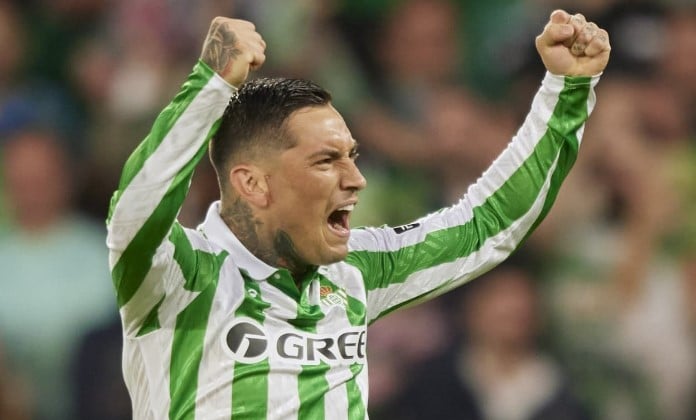 Cambio brusco con Chimy Ávila en el Betis