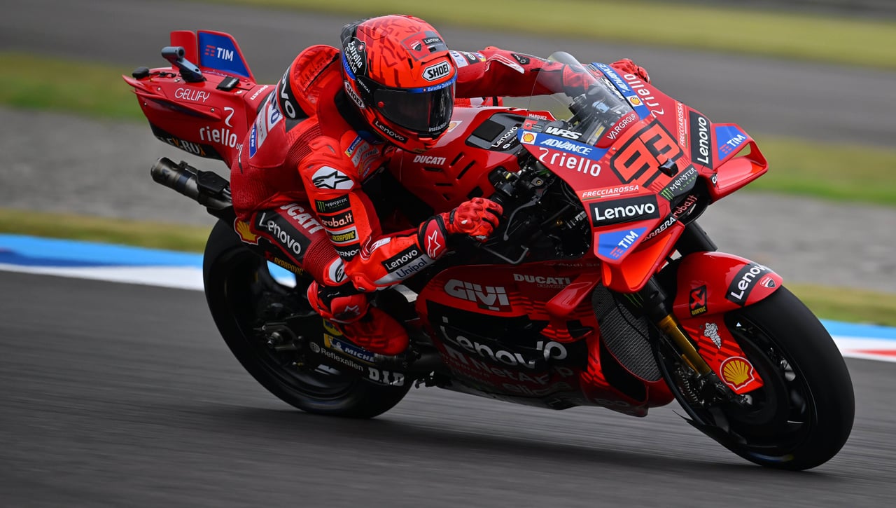 Marc Márquez frena a Alex y amplía su dominio en Argentina