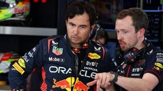 Red Bull confirma a Checo Pérez