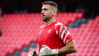 Unai Simón, MVP del partido, da la razón al árbitro: "Mano era seguro"