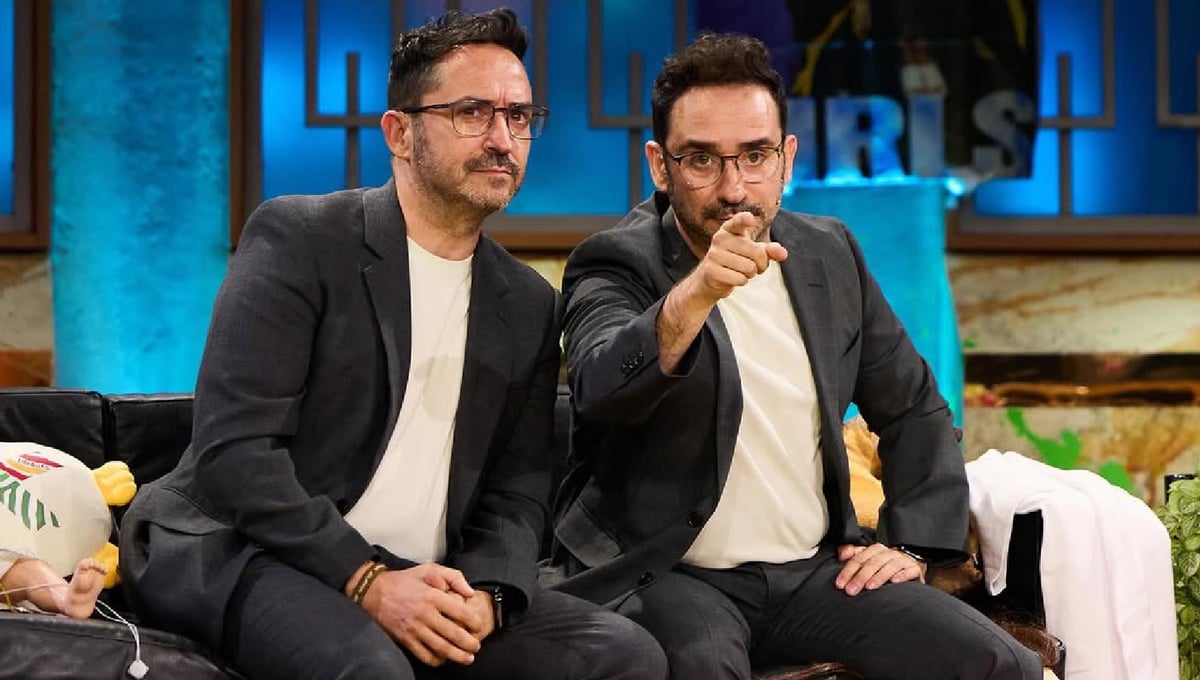 El gemelo de Bayona se cuela en 'La Revuelta' y confunde a Broncano con una broma maestra