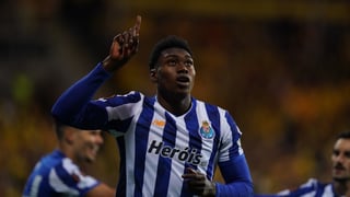 Resumen Europa League: Samu Omorodion no es suficiente para el Porto, El Manchester United patina en Old Trafford, la Lazio se exhibe...