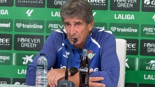 Pellegrini se pone serio para hablar de su futuro en el Betis y da esperanzas a Chile: "Es mi país, llevo mucho tiempo fuera..."