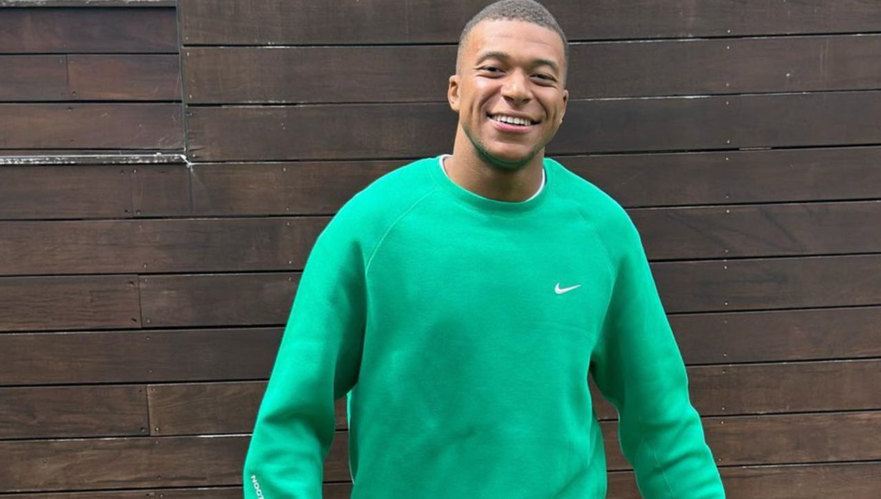 Mbappé se queda en el PSG