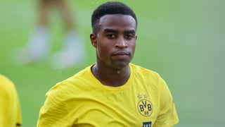 El Villarreal entra de lleno en la pelea por Moukoko