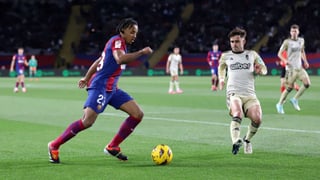 El PSG pregunta por Koundé y el Barcelona lo tendría claro