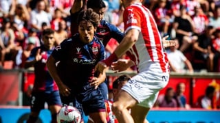 Carlos Álvarez se reivindica lejos del Sevilla FC