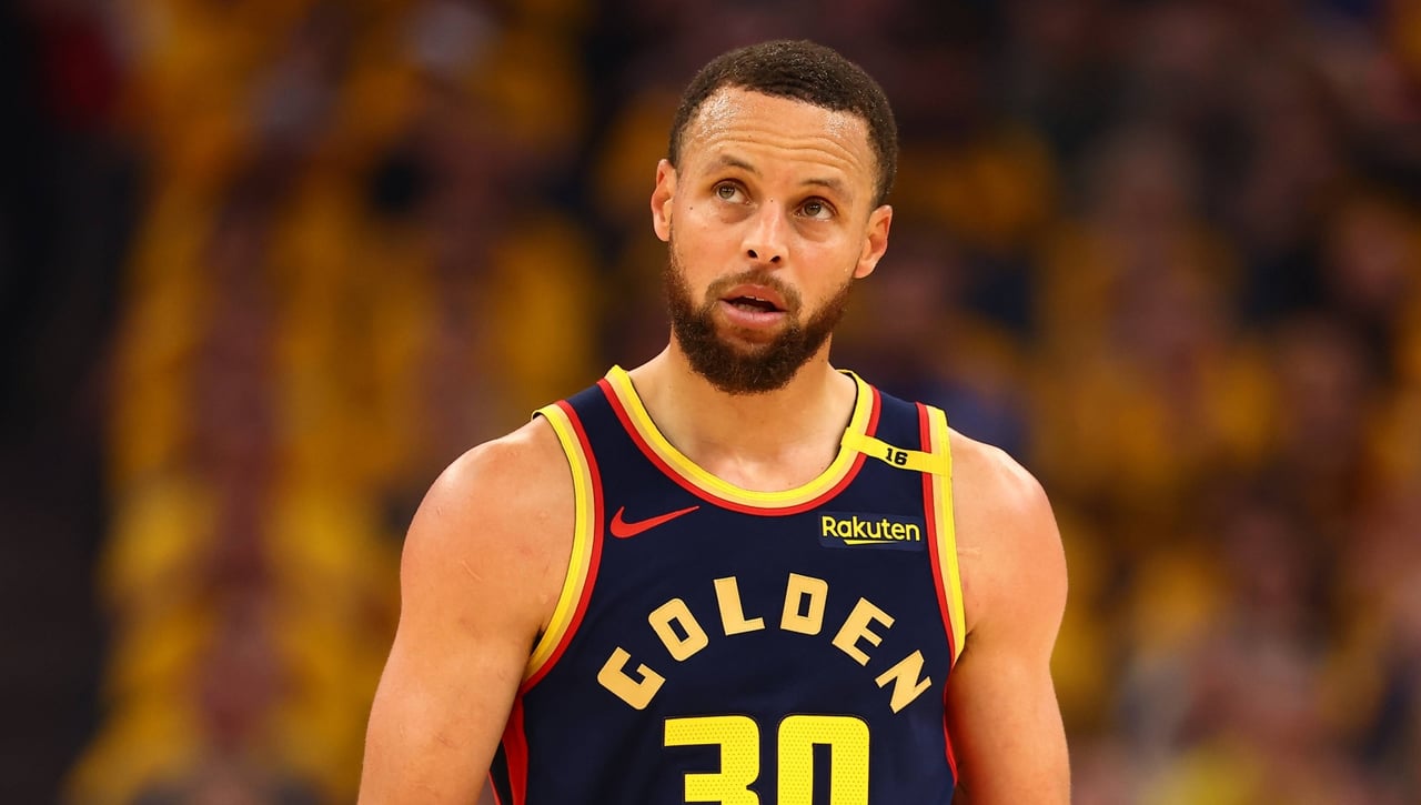 Unos Warriors al alza derrotan a Houston con la versión 'light' de Stephen Curry