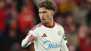 Encrucijada para Almeyda con Carmona tras lo ocurrido en el Sevilla-Alavés 