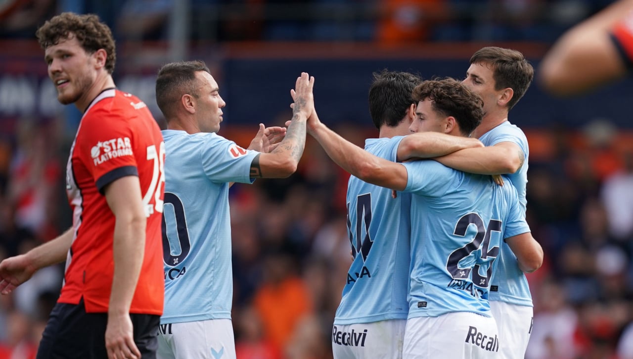 Luton 1-3 Celta: Iago Aspas enseña a Borja Iglesias el camino del gol 