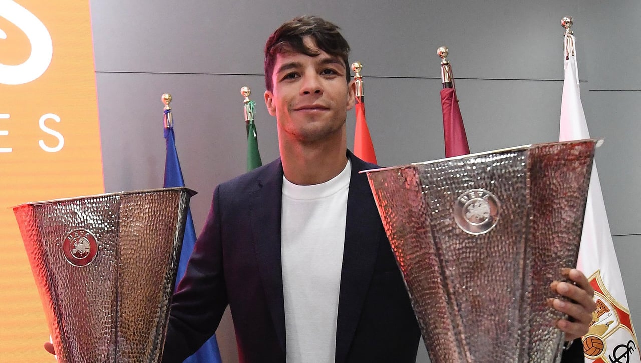 Tras su adiós al Sevilla, Óliver Torres ya negocia para emigrar a México