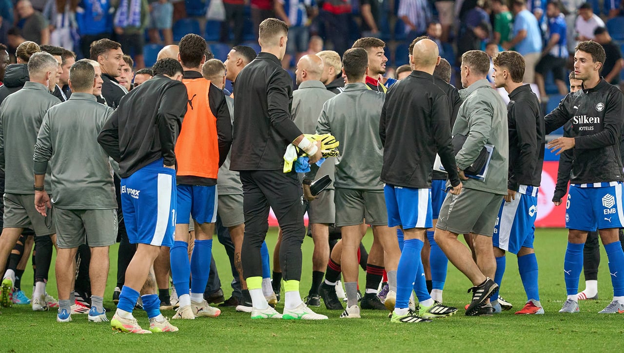 Expulsión tras el pitido final con consecuencias para el Sevilla