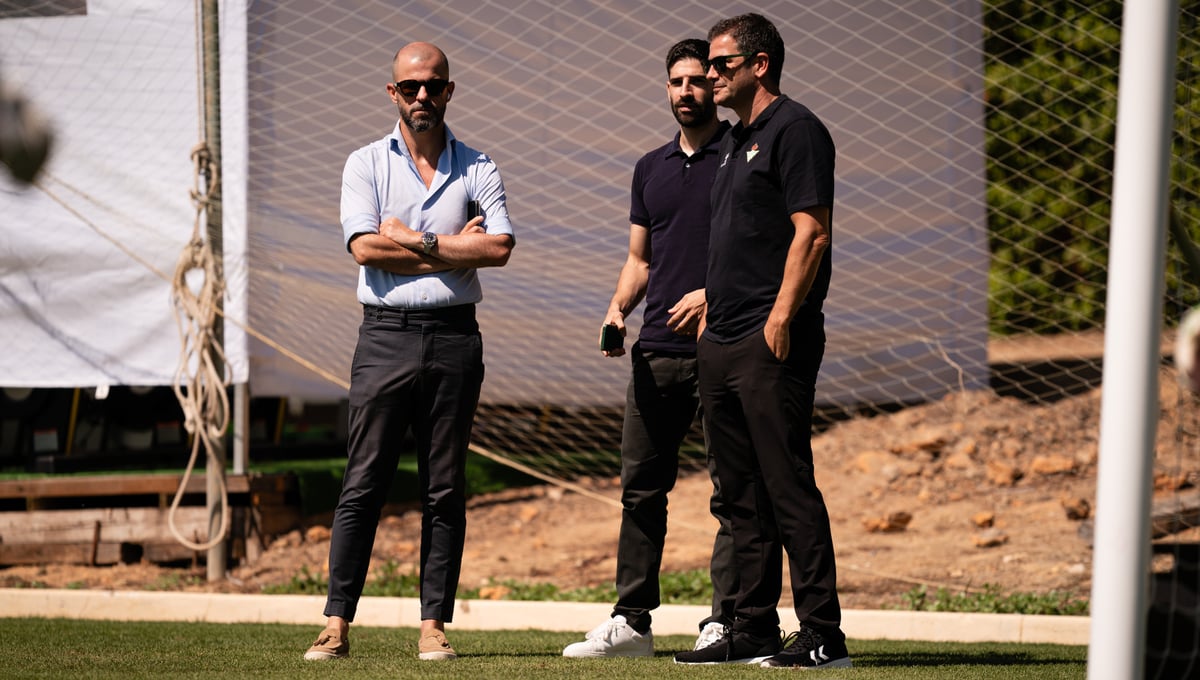 El Betis reactiva contactos con varias alternativas al bloqueado fichaje de Antony