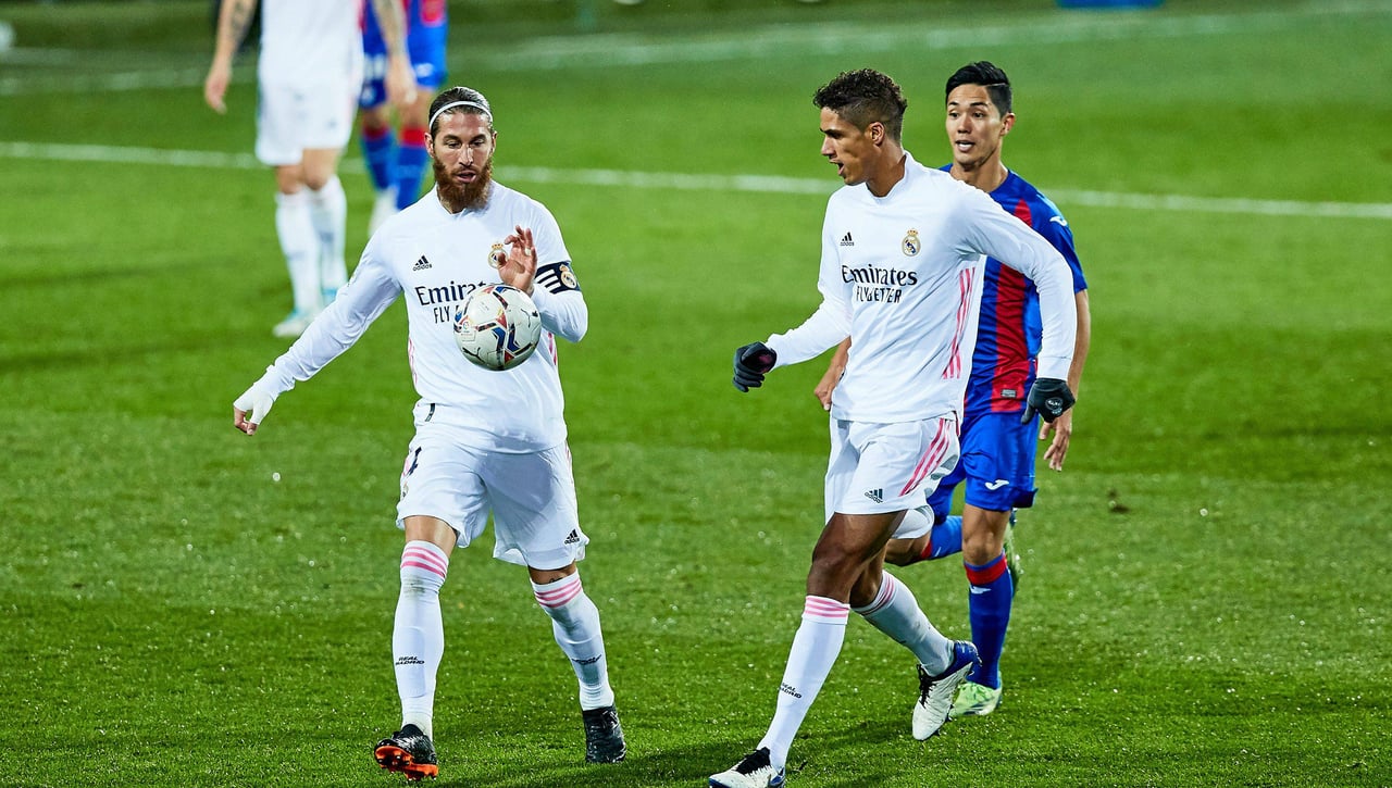 Varane recuerda su etapa en el Real Madrid con Sergio Ramos: "Era como un general que va a la guerra"