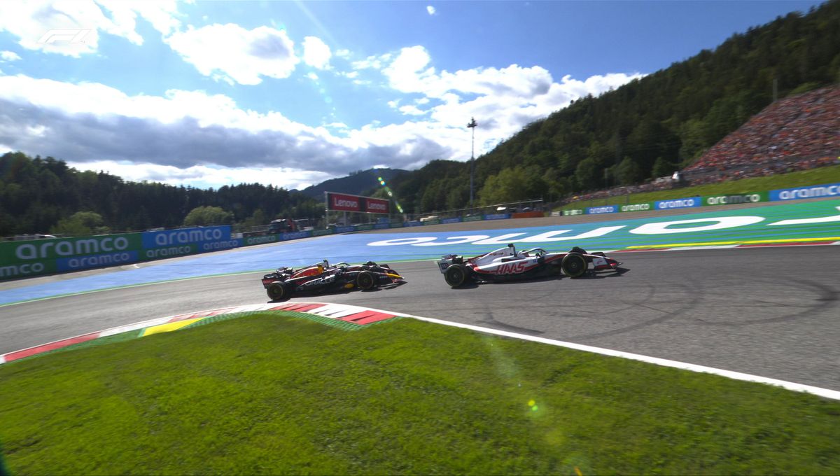 Verstappen se lleva la 'pole' en Austria; Sainz, tercero y Alonso saldrá último