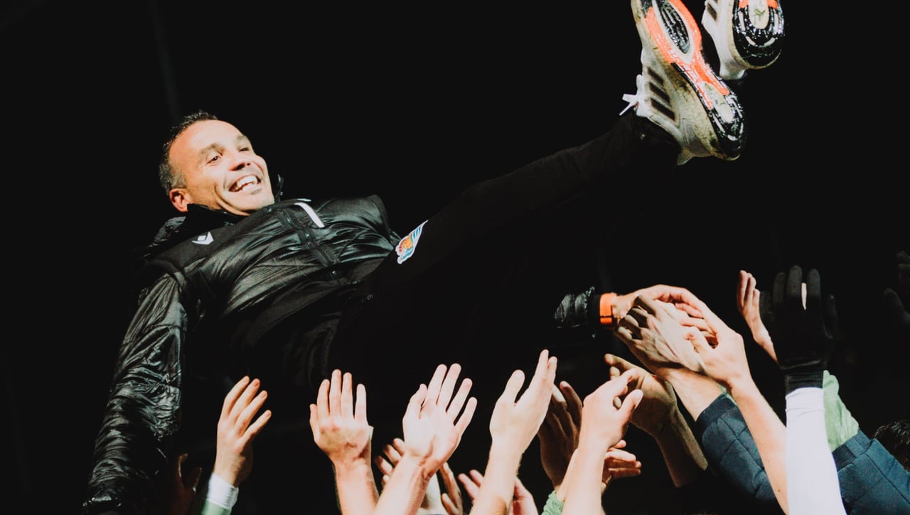 Épica despedida de Sergio Francisco