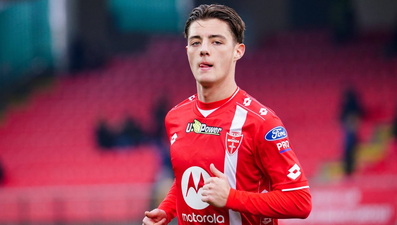 El Valencia busca convencer a su nuevo fichaje por videoconferencia 