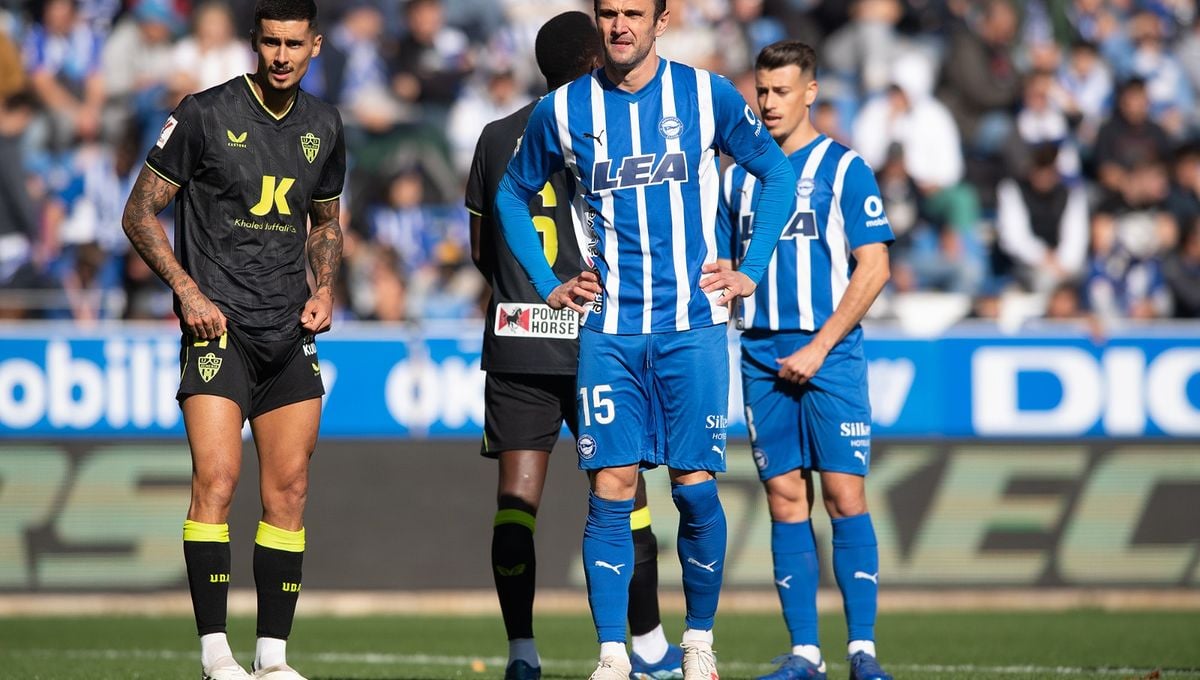Alavés 1-0 Almería: Ganó el menos malo en Mendizorroza