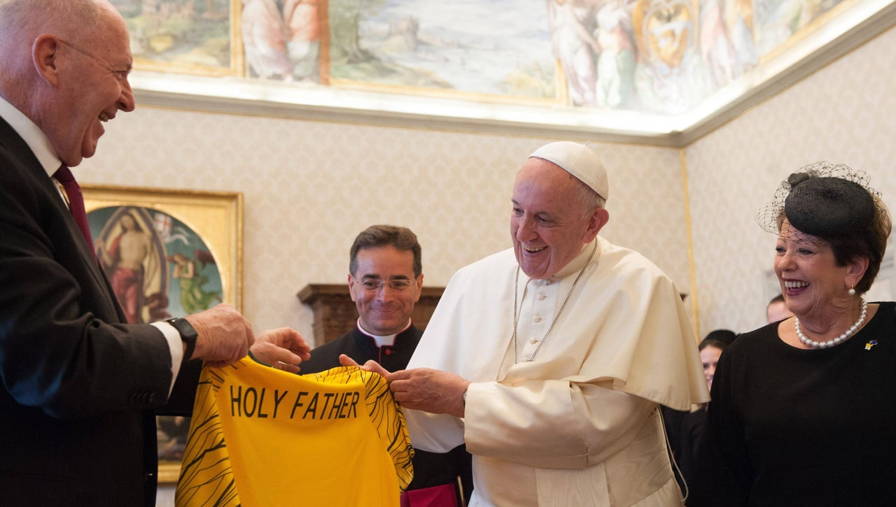 El Papa habla de "mariconería" y rechaza a la Pantoja